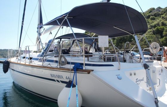 Bavaria 44