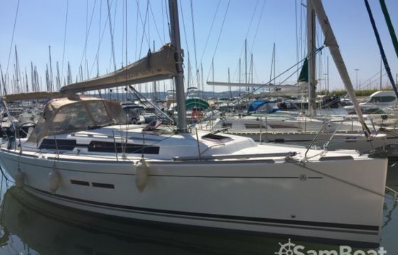 Dufour 375