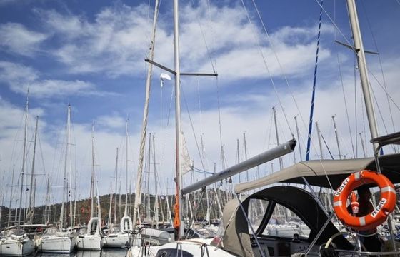 Bénéteau Oceanis 40