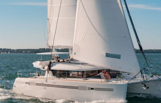 Lagoon 450 F