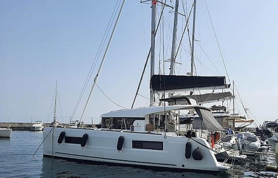 Lagoon 40