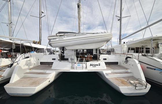Lagoon 42