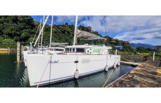 Lagoon 450 F