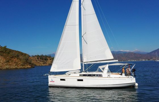 Bénéteau Oceanis 38.1