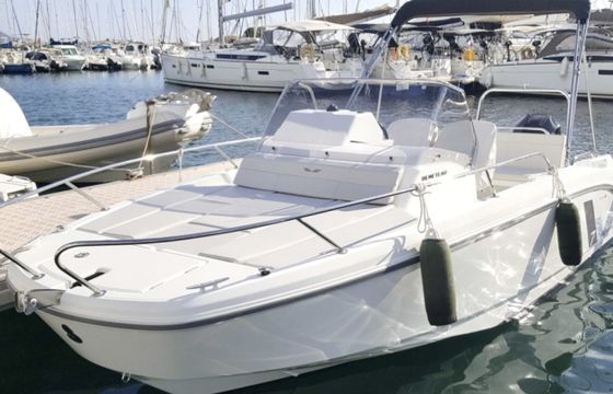 Bénéteau Flyer 7 SUNdeck
