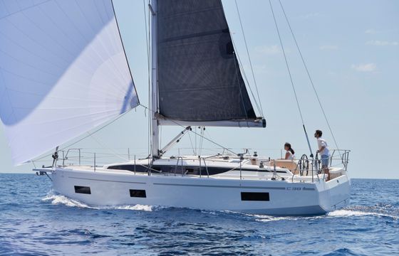 Bavaria C38