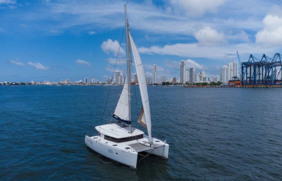Lagoon 40