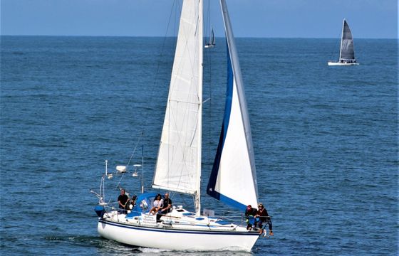 Hunter 36ft