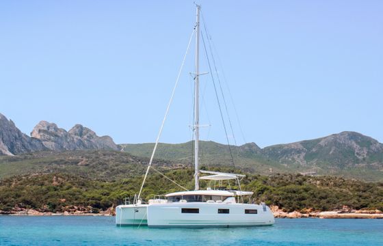 Lagoon 46