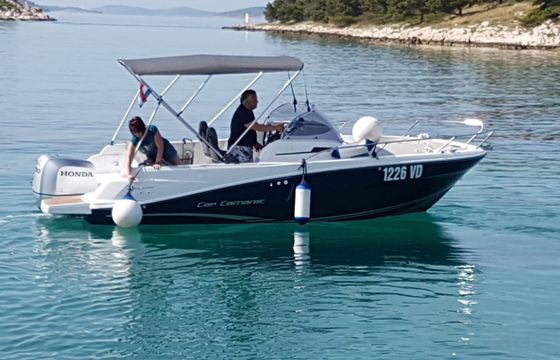 Jeanneau Cap Camarat 6.5 WA Serie 2