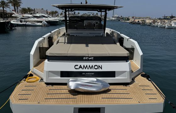 DE ANTONIO Yachts D42 OPEN XL