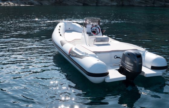Prestige One 20