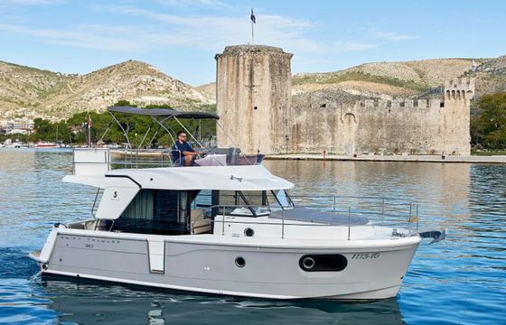 Bénéteau Swift Trawler 30