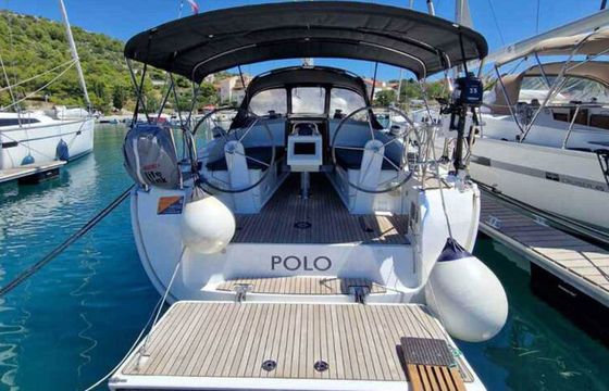 Bavaria Cruiser 37