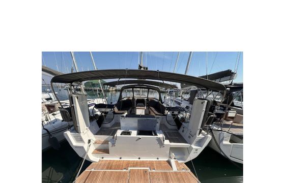 Dufour 470