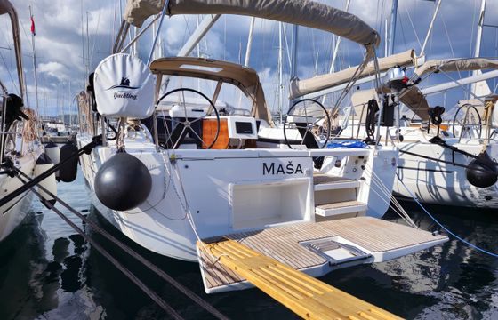 Dufour 390 Grand Large