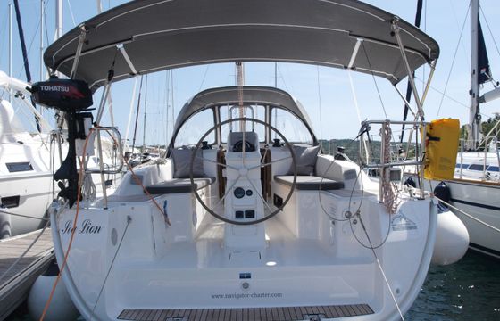 Bavaria Cruiser 33