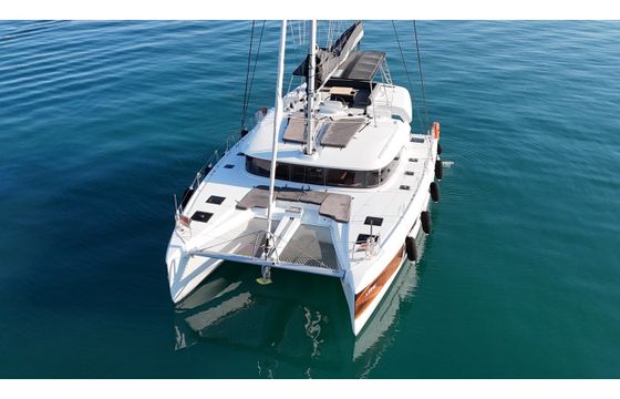 Lagoon 51