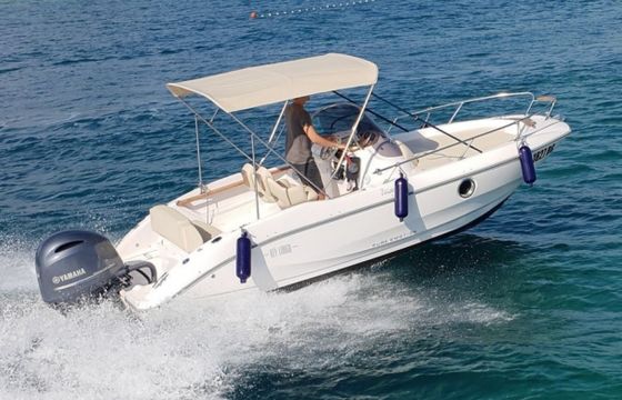 Sessa Marine Key Largo 20
