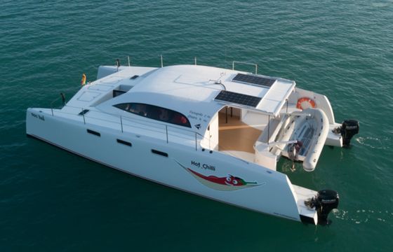 Stealth 38 Power Cat