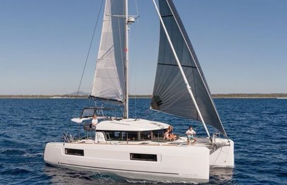 Lagoon 40