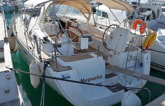 Bénéteau Oceanis 43