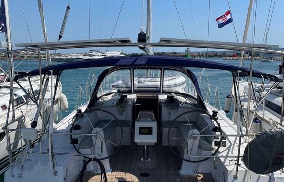 Bavaria C42