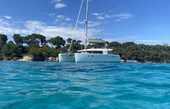 Lagoon 450 F