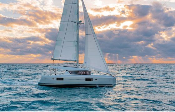 Lagoon 42