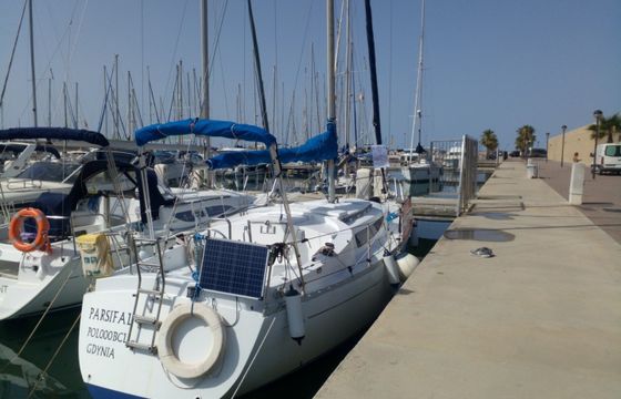 Marine secol Moody 30