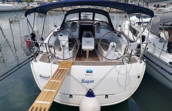 Bavaria Cruiser 37