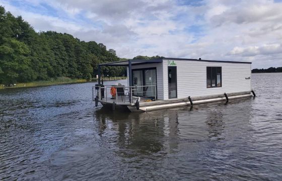 VonAnker 1st Class Werftbau