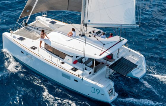 Lagoon 39
