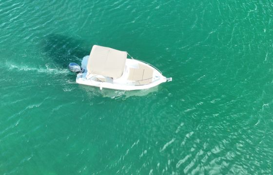 B2 Marine Cap ferret 672 open