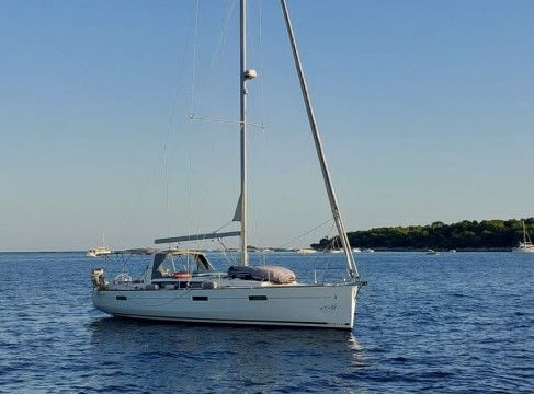 Bénéteau Oceanis 45