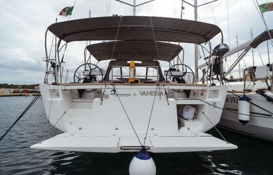Dufour 530