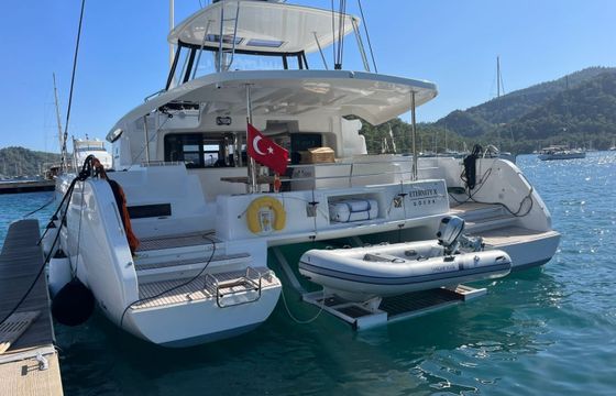 Lagoon 46