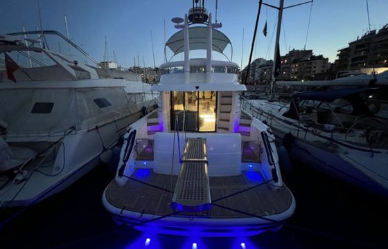 Fairline Squadron 52