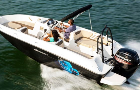 Bayliner Element CC6
