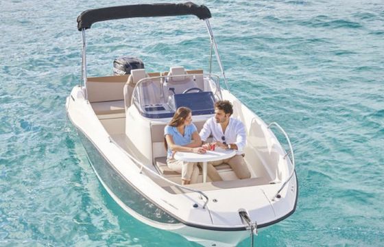 Quicksilver Activ 605 Open
