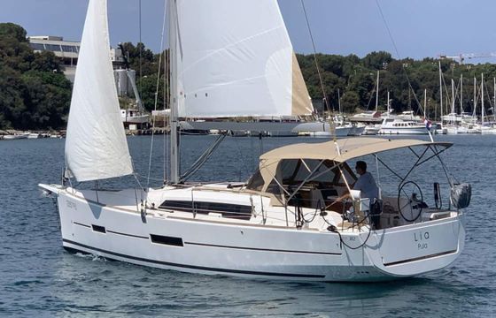 Dufour 382 Grand Large