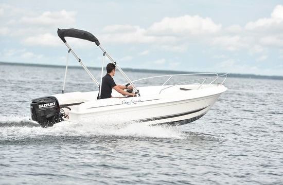 B2 Marine 452 Open