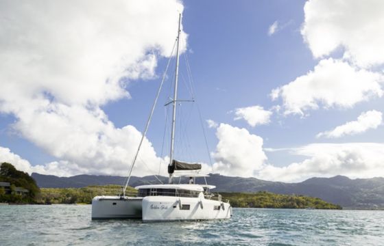 Lagoon 42