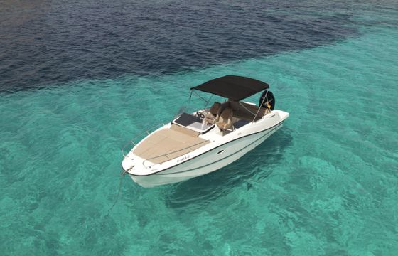 Quicksilver Activ 755 Sundeck