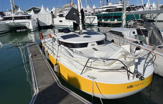 IDBmarine Mojito 650
