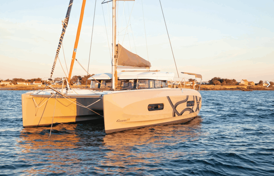 Bénéteau Excess 11