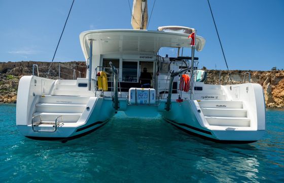 Lagoon 39