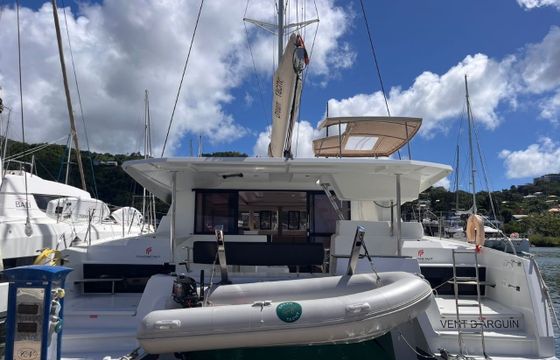 Fountaine Pajot Astrea 42