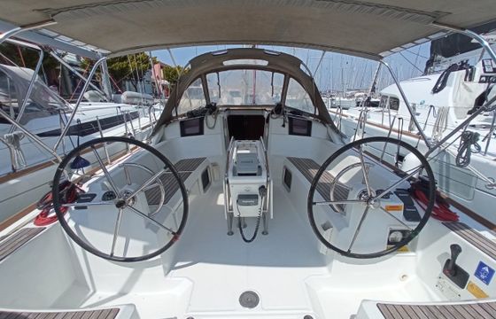 Jeanneau Sun Odyssey 379 (3 cab.)