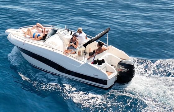 Rio 650 Day Cruiser